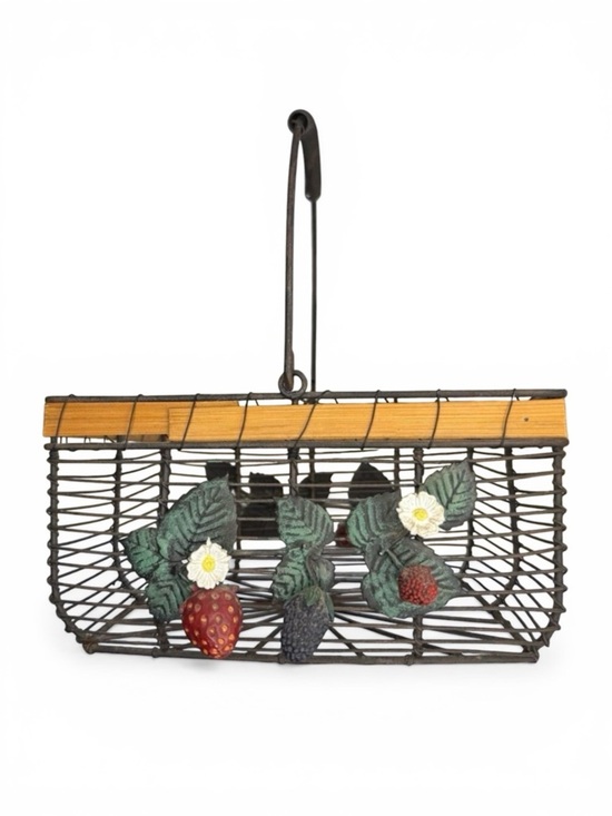 Vintage Other - Metal Wire Basket Fruit Handle Berries Strawberry Farmhouse Cottage Core